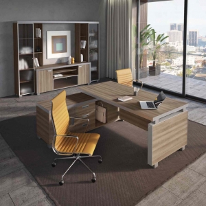 Choosing Sustainable Office Furniture in UAE: Eco-friendly Options for a Greener Workplace
